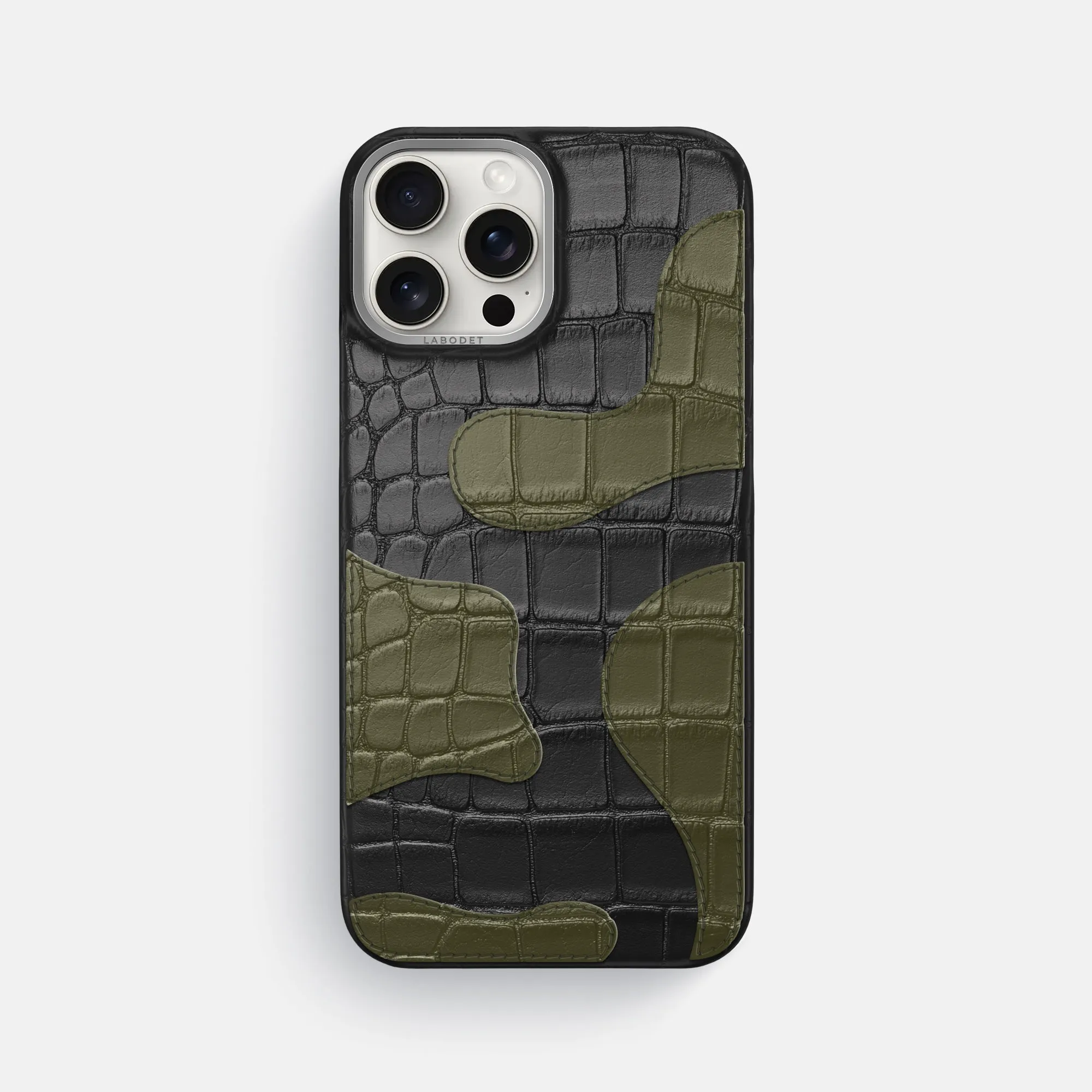 Fashion Forward Camouflage Case For iPhone 16 Pro Max In Alligator