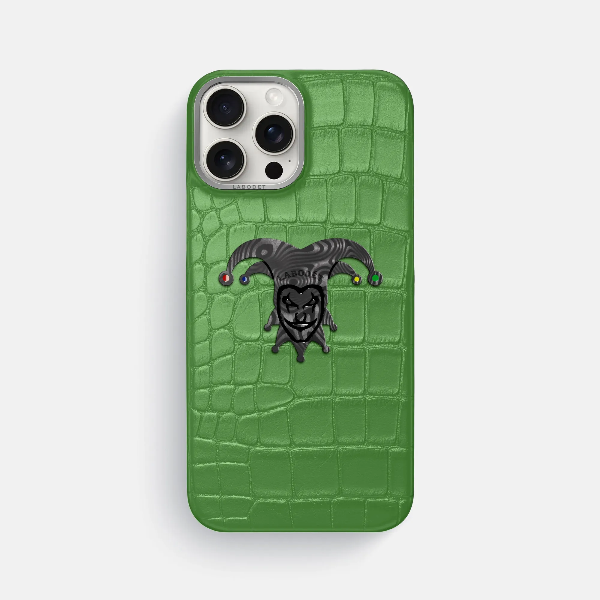 Classic Case With Carbon Joker For iPhone 16 Pro Max In Alligator Outdoor Use Transparent Look