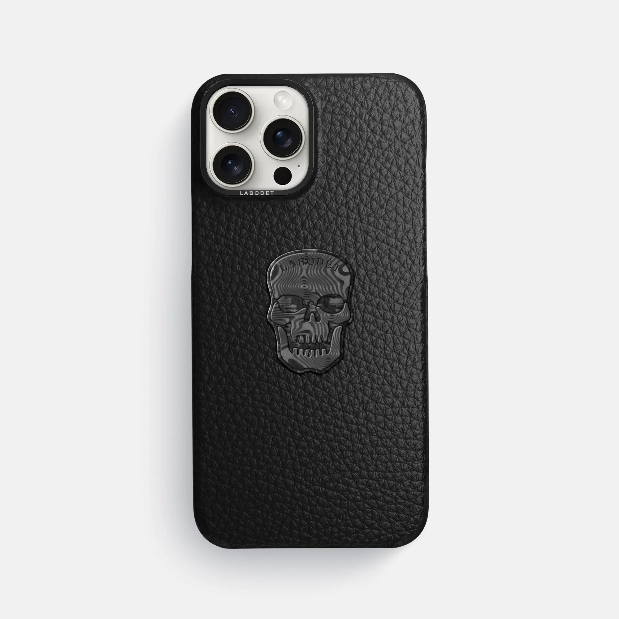 Comfort grip design Rugged Detail Layer Classic Case With Carbon Skull For iPhone 16 Pro Max In Calf