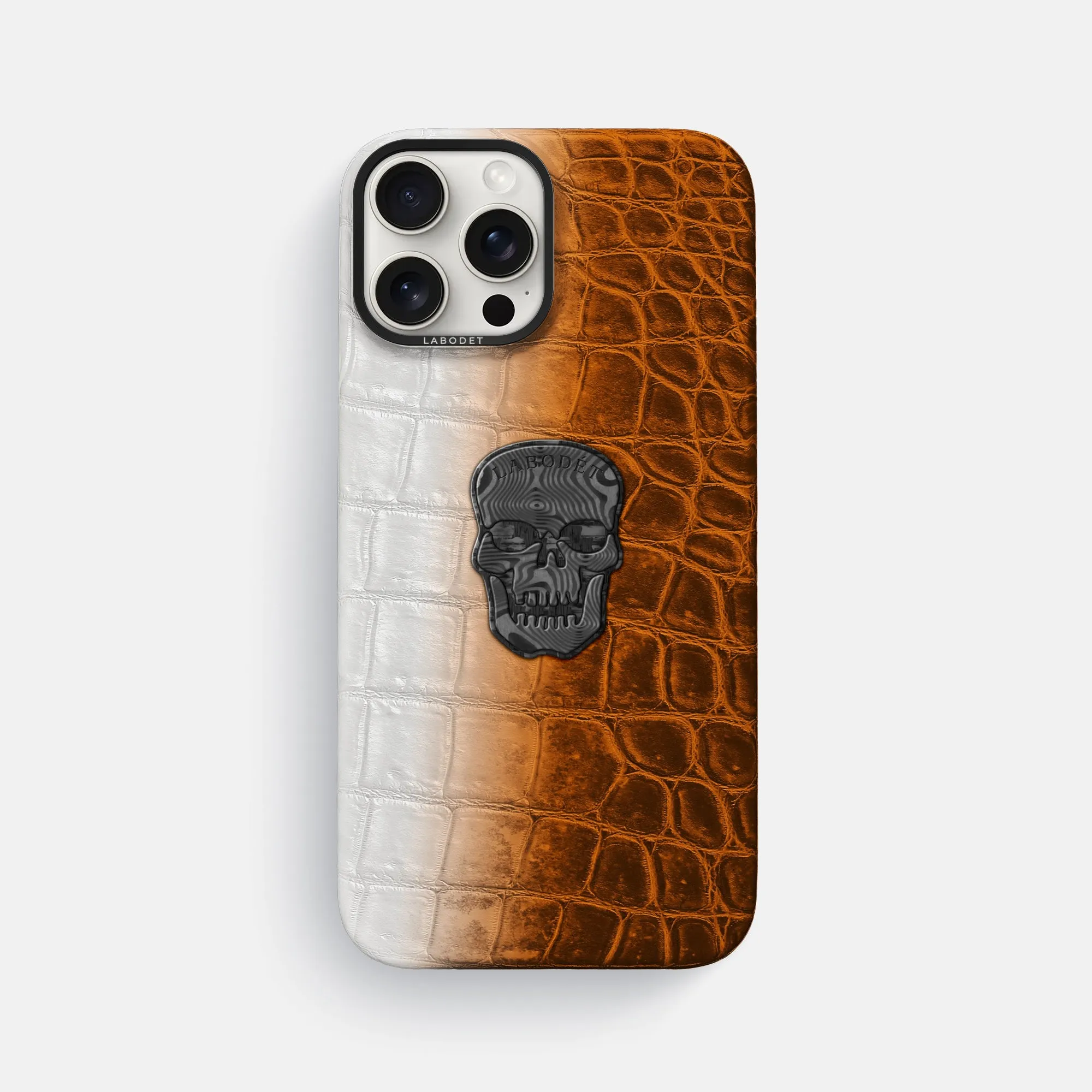 Classic Case With Carbon Skull For iPhone 16 Pro Max In Himalayan Crocodile Precision Cutouts Comfort Pattern Texture
