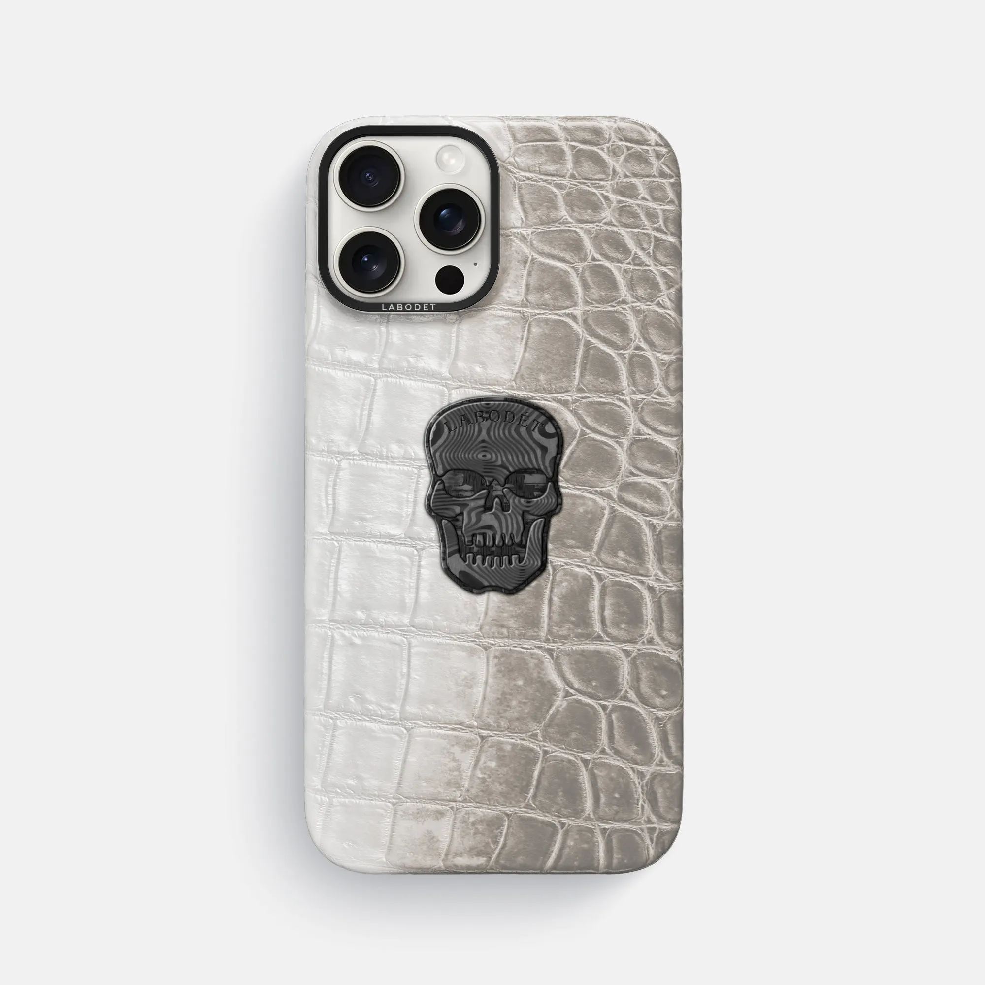 Classic Case With Carbon Skull For iPhone 16 Pro Max In Himalayan Crocodile Rugged Design Style