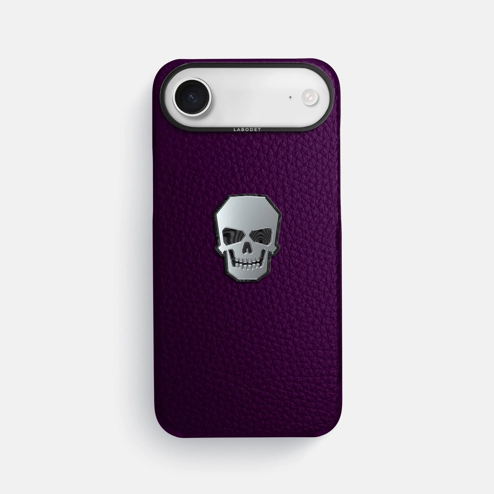 Classic Case With Titanium Skull For iPhone 17 Air In Calf Gloss Finish Texture Stylish Cover