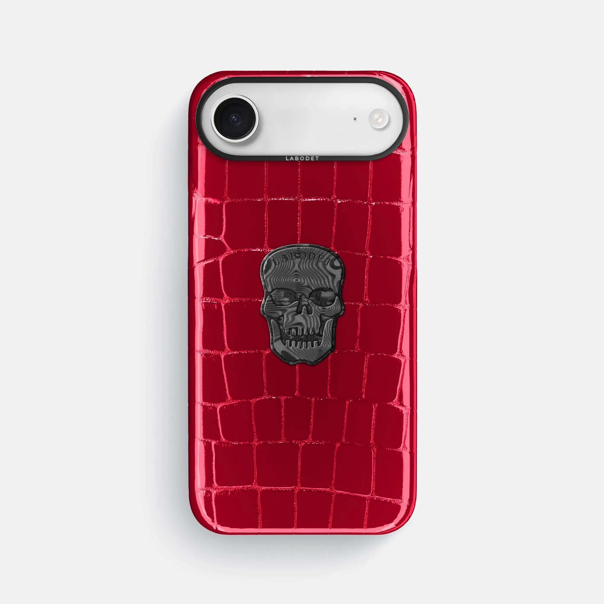 Classic Case With Carbon Skull For iPhone 17 Air In Shiny Alligator Smooth Finish Minimal Detail Texture