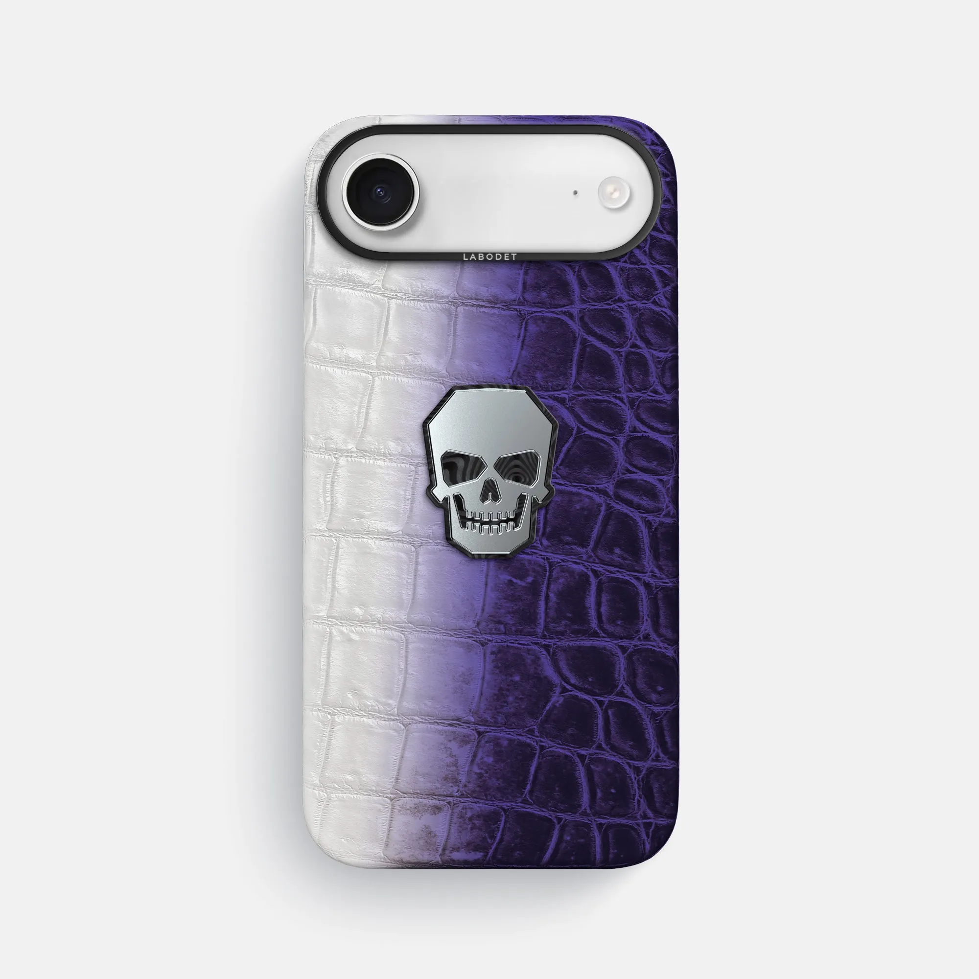 Classic Case With Titanium Skull For iPhone 17 Air In Himalayan Crocodile Durable Look