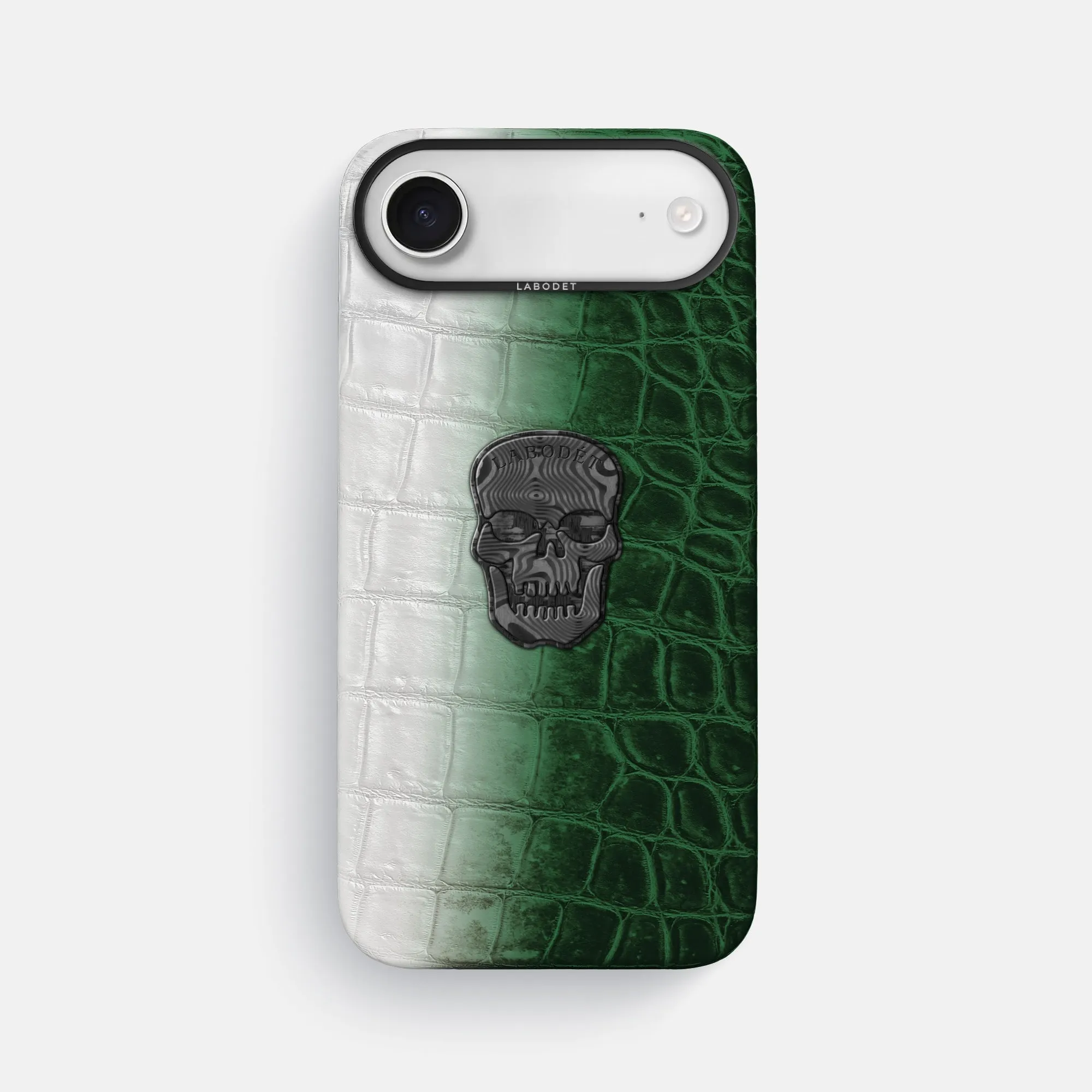 Classic Case With Carbon Skull For iPhone 17 Air In Himalayan Crocodile Protective Pattern